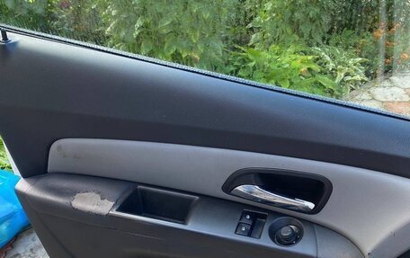 Chevrolet Cruze II, 2011 год, 490 000 рублей, 19 фотография