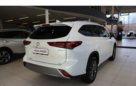 Toyota Highlander, 2025 год, 5 650 000 рублей, 6 фотография