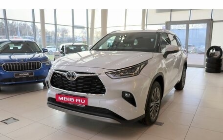 Toyota Highlander, 2025 год, 5 650 000 рублей, 3 фотография