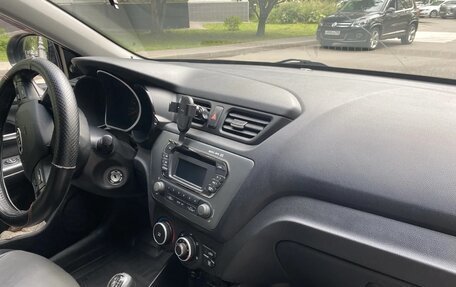 KIA Rio III рестайлинг, 2014 год, 750 000 рублей, 15 фотография