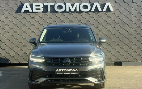 Volkswagen Tiguan II, 2021 год, 3 800 000 рублей, 3 фотография
