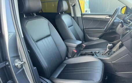 Volkswagen Tiguan II, 2021 год, 3 800 000 рублей, 17 фотография