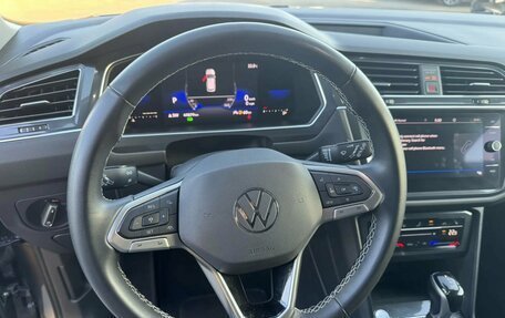 Volkswagen Tiguan II, 2021 год, 3 800 000 рублей, 10 фотография