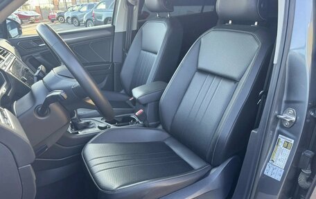 Volkswagen Tiguan II, 2021 год, 3 800 000 рублей, 14 фотография