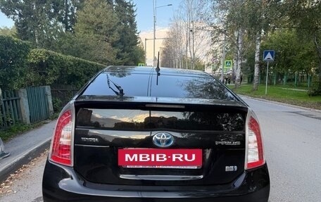 Toyota Prius, 2011 год, 1 207 000 рублей, 4 фотография