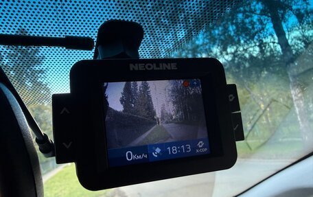 Toyota Prius, 2011 год, 1 207 000 рублей, 21 фотография