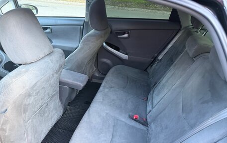 Toyota Prius, 2011 год, 1 207 000 рублей, 29 фотография