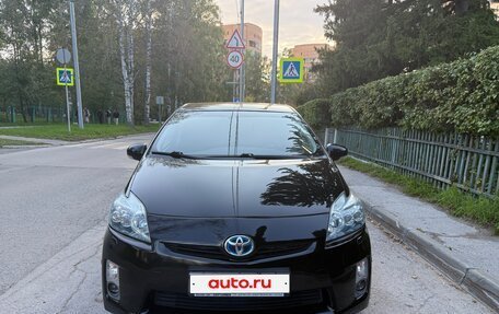 Toyota Prius, 2011 год, 1 207 000 рублей, 5 фотография