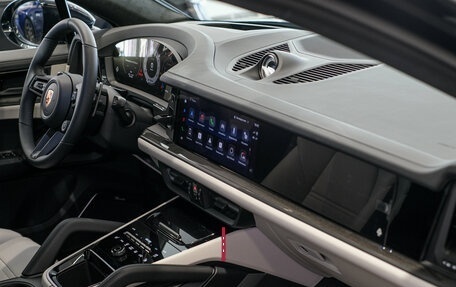 Porsche Cayenne III, 2025 год, 25 690 000 рублей, 34 фотография