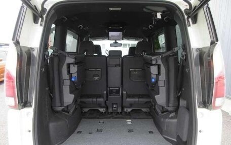 Nissan Serena IV, 2021 год, 1 604 000 рублей, 26 фотография