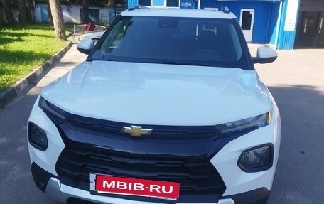 Chevrolet TrailBlazer, 2021 год, 1 960 000 рублей, 1 фотография