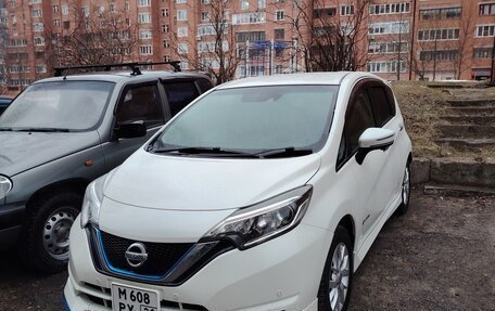 Nissan Note II рестайлинг, 2017 год, 1 050 000 рублей, 4 фотография