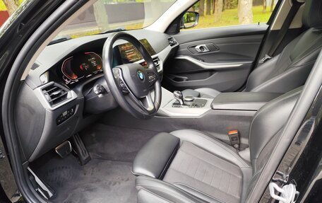BMW 3 серия, 2020 год, 3 400 000 рублей, 2 фотография