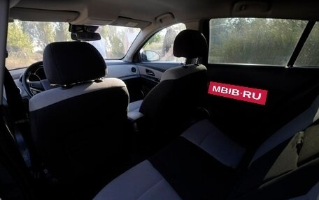 Chevrolet Cruze II, 2013 год, 900 000 рублей, 8 фотография