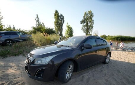 Chevrolet Cruze II, 2013 год, 900 000 рублей, 16 фотография