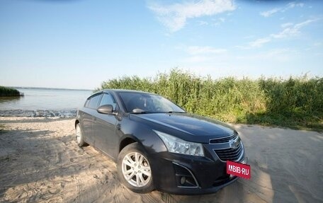 Chevrolet Cruze II, 2013 год, 900 000 рублей, 13 фотография