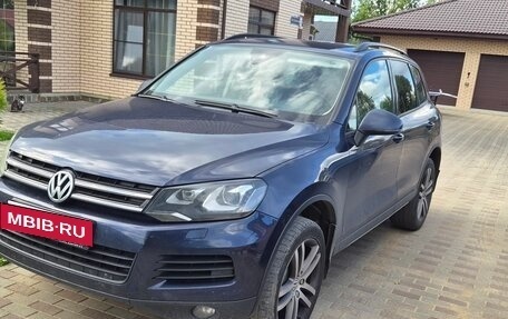 Volkswagen Touareg III, 2014 год, 2 500 000 рублей, 4 фотография