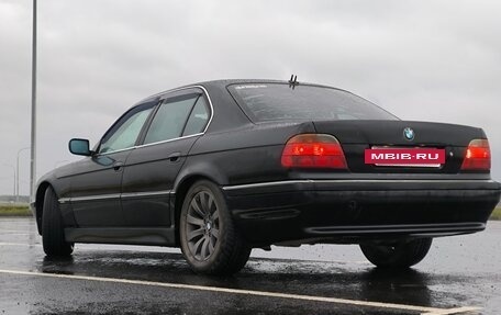 BMW 7 серия, 2000 год, 715 000 рублей, 12 фотография