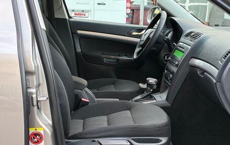 Skoda Octavia, 2010 год, 1 125 000 рублей, 24 фотография
