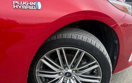 Toyota Prius IV XW50, 2017 год, 2 330 000 рублей, 4 фотография