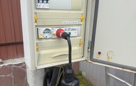Toyota Prius IV XW50, 2017 год, 2 330 000 рублей, 27 фотография