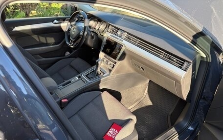 Volkswagen Passat B8 рестайлинг, 2019 год, 1 425 000 рублей, 12 фотография