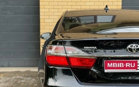 Toyota Camry, 2017 год, 2 165 000 рублей, 11 фотография