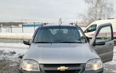Chevrolet Niva I рестайлинг, 2013 год, 650 000 рублей, 1 фотография