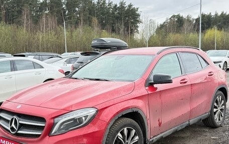 Mercedes-Benz GLA, 2015 год, 1 900 000 рублей, 2 фотография