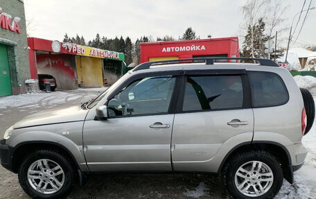 Chevrolet Niva I рестайлинг, 2013 год, 650 000 рублей, 3 фотография