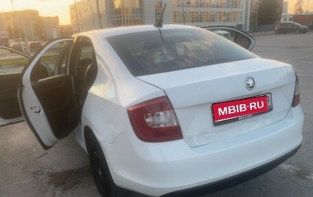 Skoda Rapid I, 2017 год, 480 000 рублей, 4 фотография
