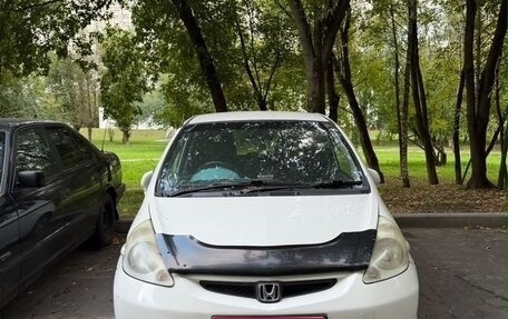 Honda Fit III, 2003 год, 200 000 рублей, 1 фотография