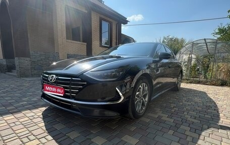 Hyundai Sonata VIII, 2019 год, 2 350 000 рублей, 1 фотография