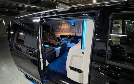 Mercedes-Benz V-Класс, 2020 год, 18 000 000 рублей, 11 фотография