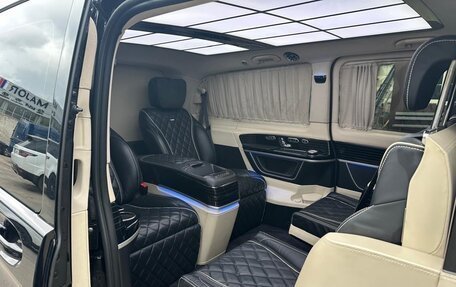Mercedes-Benz V-Класс, 2020 год, 18 000 000 рублей, 12 фотография