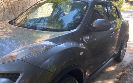 Nissan Juke II, 2011 год, 690 000 рублей, 2 фотография