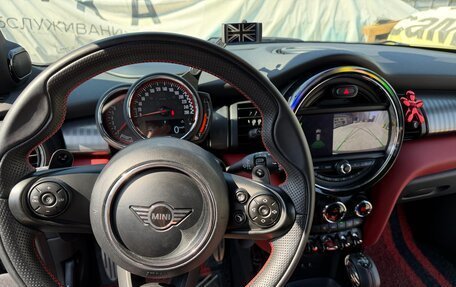 MINI Hatch, 2019 год, 2 950 000 рублей, 7 фотография
