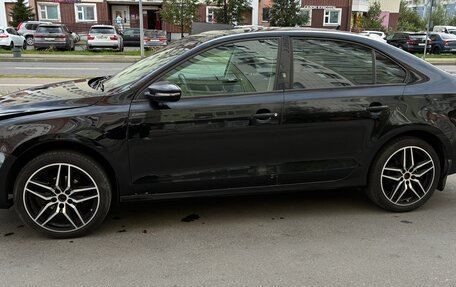 Volkswagen Jetta VI, 2013 год, 850 000 рублей, 2 фотография