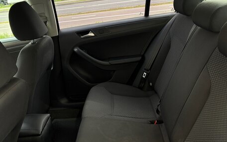 Volkswagen Jetta VI, 2013 год, 850 000 рублей, 13 фотография