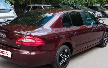 Skoda Superb III рестайлинг, 2013 год, 895 000 рублей, 4 фотография