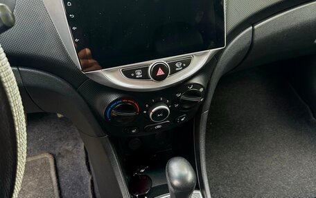 Hyundai Solaris II рестайлинг, 2012 год, 850 000 рублей, 5 фотография