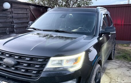 Ford Explorer VI, 2016 год, 2 650 000 рублей, 10 фотография
