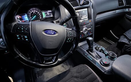 Ford Explorer VI, 2016 год, 2 650 000 рублей, 8 фотография