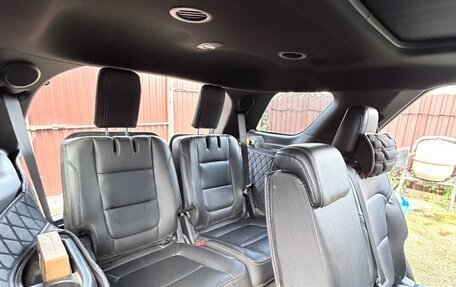 Ford Explorer VI, 2016 год, 2 650 000 рублей, 16 фотография