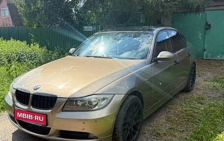 BMW 3 серия, 2007 год, 800 000 рублей, 1 фотография