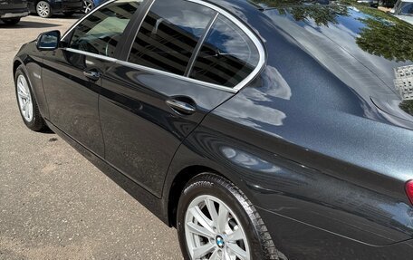 BMW 5 серия, 2014 год, 1 800 000 рублей, 3 фотография