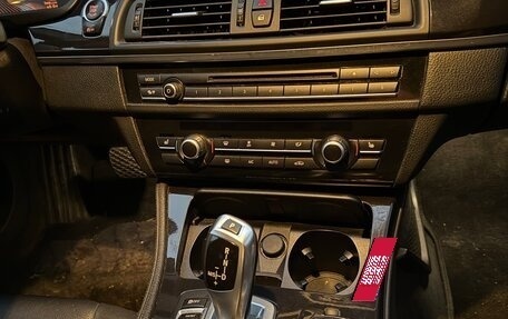 BMW 5 серия, 2014 год, 1 800 000 рублей, 25 фотография
