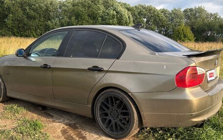 BMW 3 серия, 2007 год, 800 000 рублей, 12 фотография