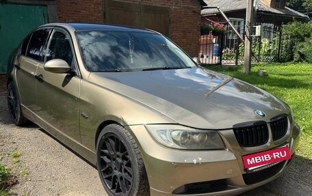 BMW 3 серия, 2007 год, 800 000 рублей, 3 фотография