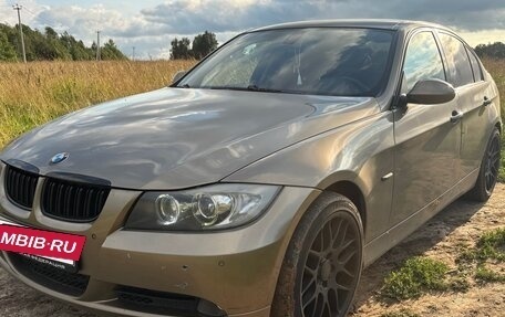 BMW 3 серия, 2007 год, 800 000 рублей, 13 фотография